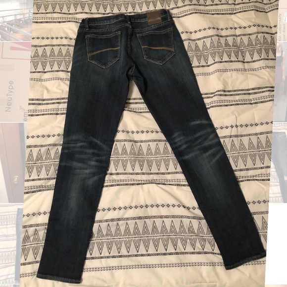 Driftwood Jeans - Picture 2 of 2
